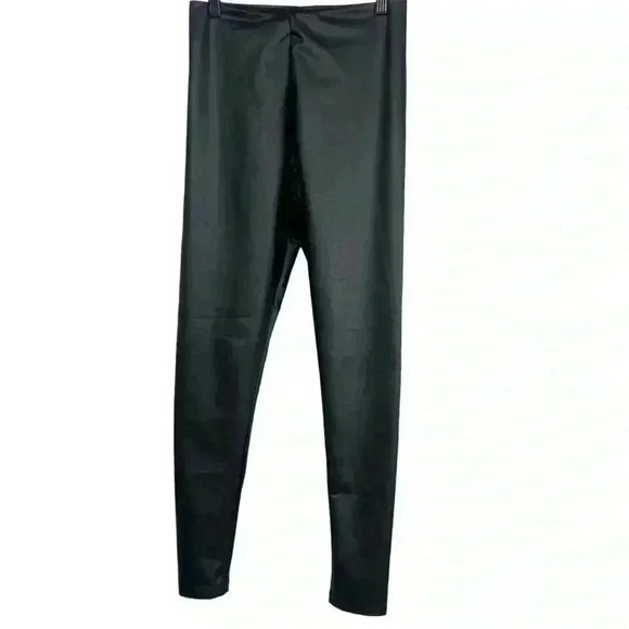 Victoria’s Secret Black Faux Leather Skinny Pant - Picture 1 of 5